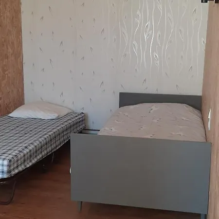 펜션 Le Jardin Des Hirondelles - 3 *